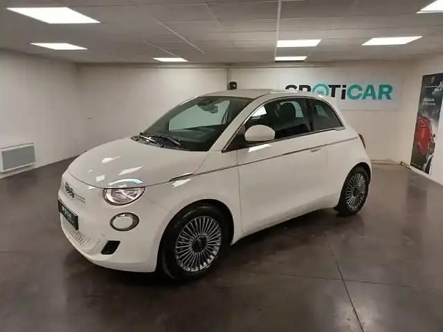 Snow Utilisé 2023 Fiat 500e Berline | 25 840 € - Image 1/4