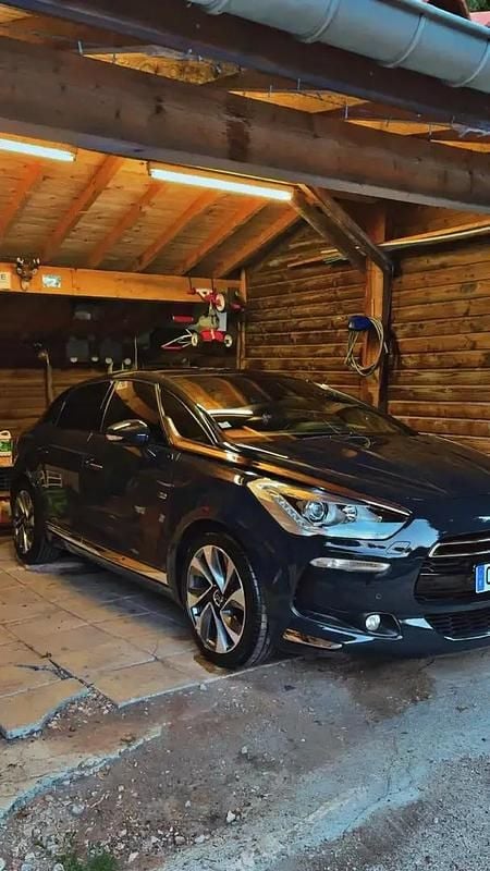 Occasion Citroën DS5 Sport Chic 163 ch (119 kW) 2013 Gris Citadine