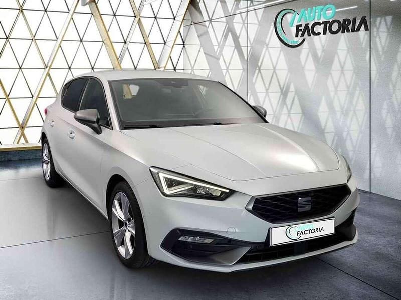 Occasion Seat Leon FR 150 ch (110 kW) 2023 Beige Berline