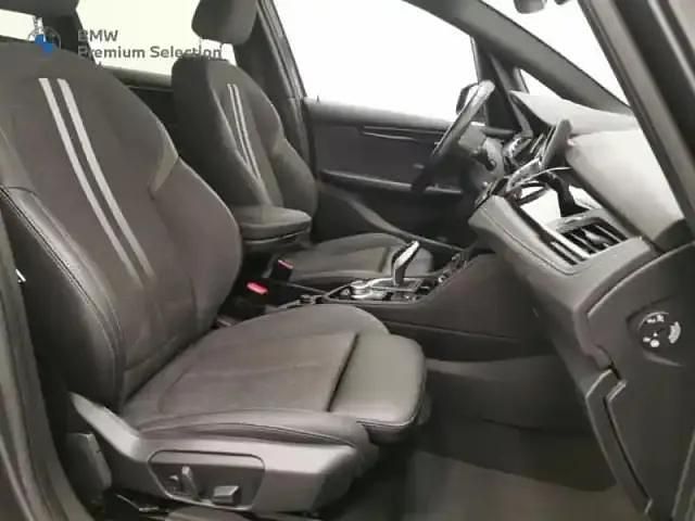 Occasion BMW 218 M Sport 2020 Mineralgrau Monospace