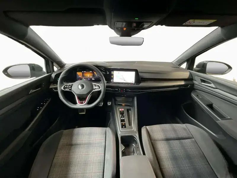 Image 2/4