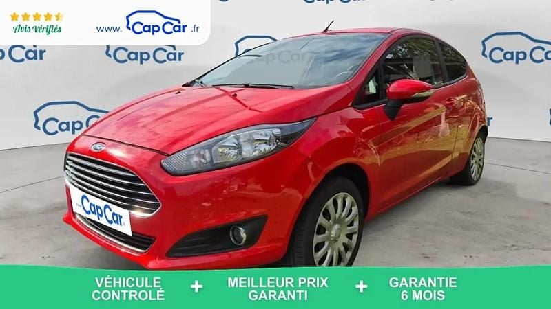 Rouge Utilisé 2014 Ford Fiesta Ambiente Citadine | 4 990 € (Bon prix) - Image 1/4