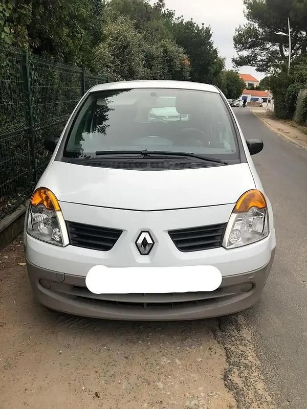 Blanc Utilisé 2006 Renault Modus Expression Monospace | 2 900 € - Image 1/4