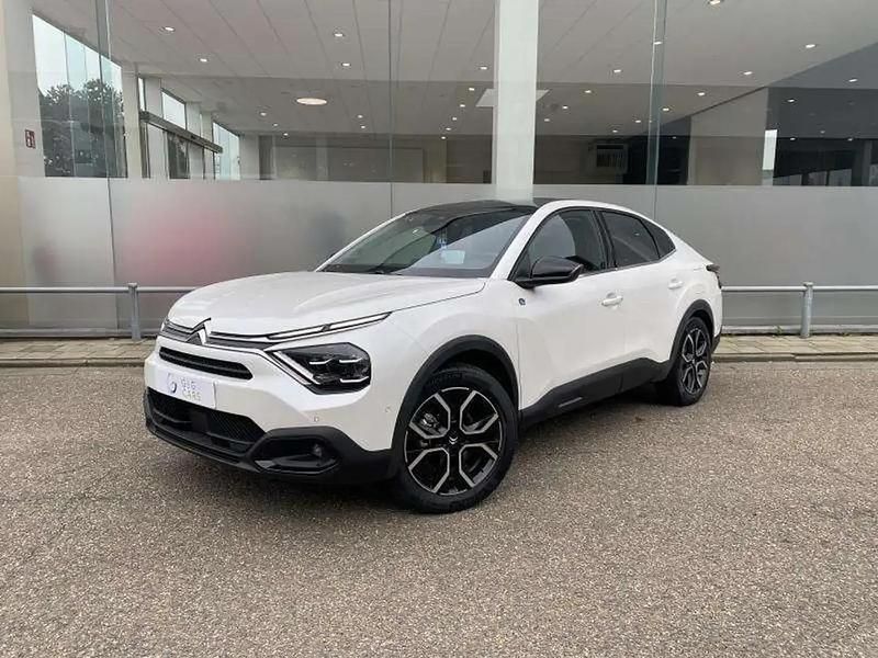 Blanc Utilisé 2023 Citroën e-C4 Shine Berline | 26 500 € - Image 1/4