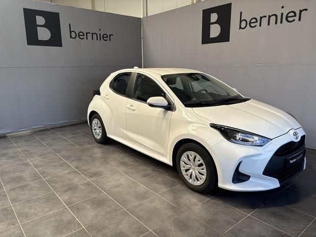 Blanc Utilisé 2023 Toyota Yaris | 16 180 € - Image 1/4