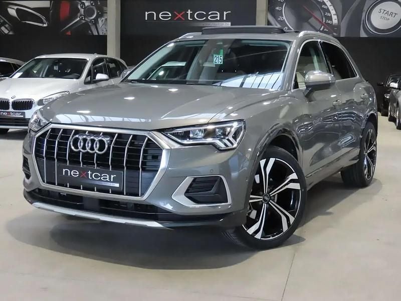 Gris Occasion 2021 Audi Q3 Sport SUV | 32 290 € (Prix juste) - Image 1/4