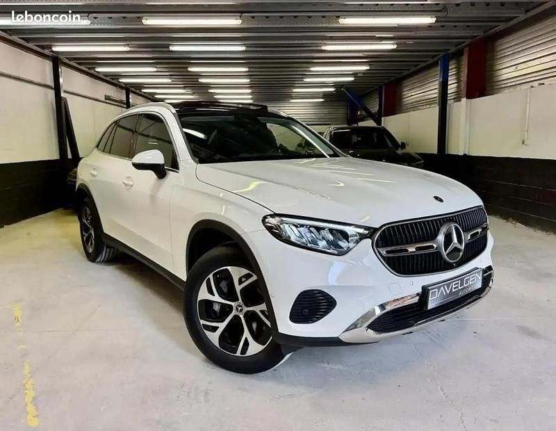 Blanc Utilisé 2024 Mercedes CLS300 Business SUV | 56 990 € - Image 1/4