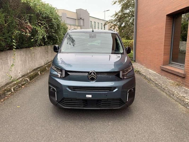 Nouvelle Citroën Berlingo 103 ch (75 kW) 2025 Bleu Monospace