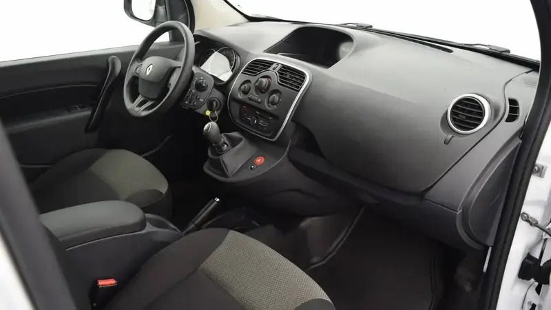 Image 3/4
