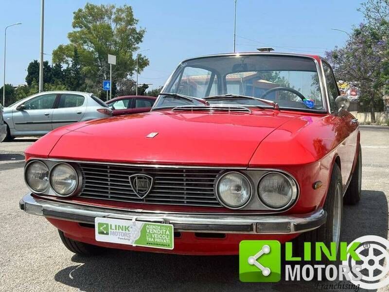 Rouge Utilisé 1972 Lancia Fulvia Coupé | 12 800 € - Image 1/4