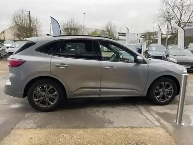 Occasion Ford Kuga ST-Line 152 ch (111 kW) 2023 Gris magnetic métallisée fashion SUV