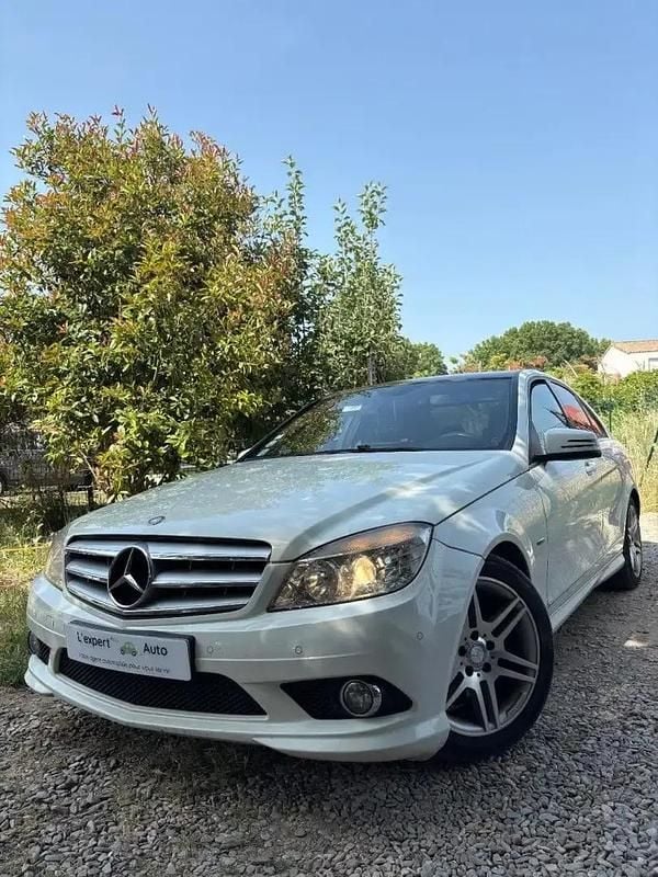 Blanc Utilisé 2010 Mercedes C220 Avantgarde Berline | 10 290 € (Prix cher) - Image 1/4