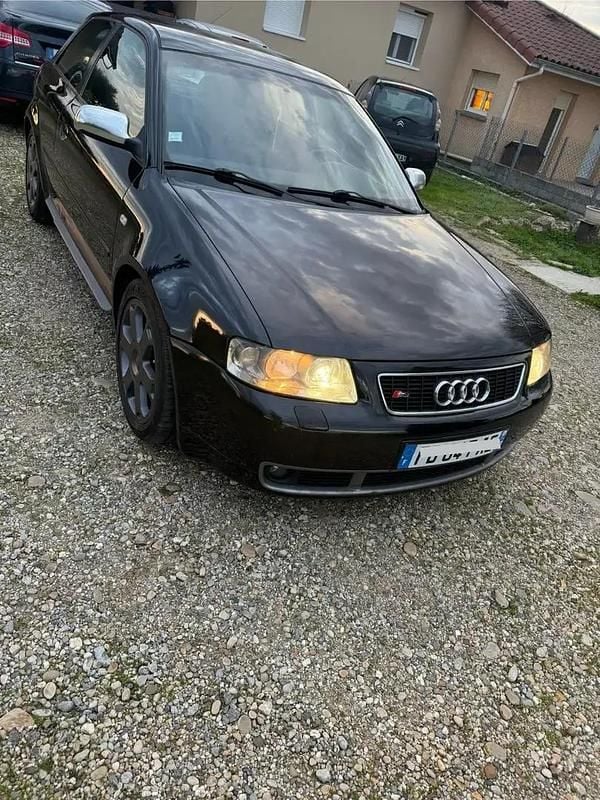 Noir Occasion 2001 Audi S3 Sport Berline | 10 500 € - Image 1/4