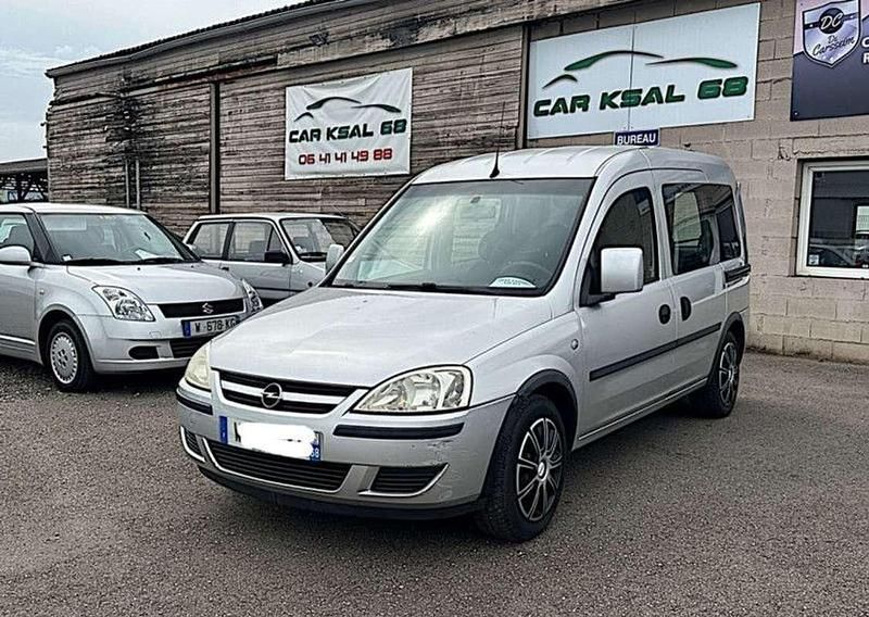 Occasion Opel Combo Cosmo 95 ch (69 kW) 2008 Gris Monospace