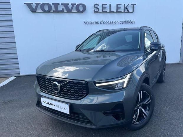 Vert Utilisé 2025 Volvo XC40 SUV | 43 900 € (Prix cher) - Image 1/4