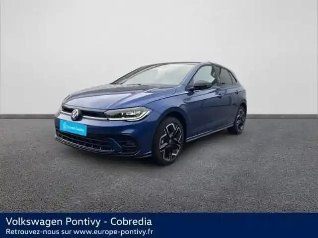 Bleu récif métallisé toit noir Nouvelle 2025 VW Polo R-line Edition Berline | 23 490 € (Prix assez cher) - Image 1/4