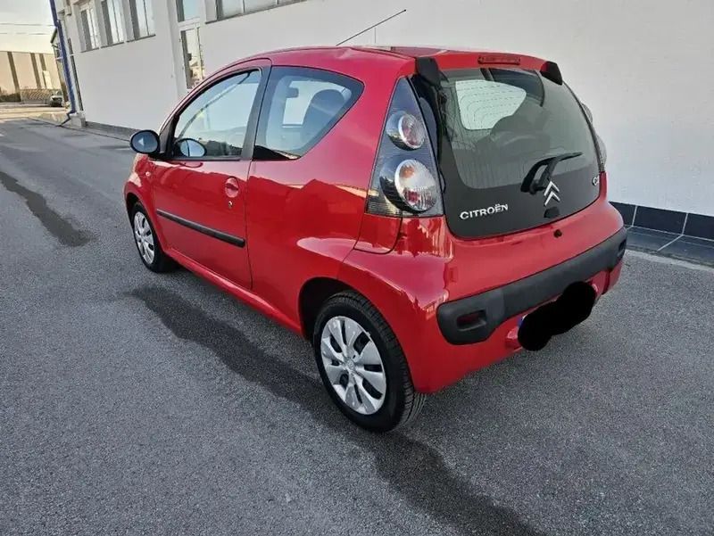 Image 2/4