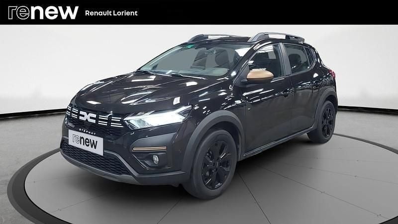 Noir Utilisé 2025 Dacia Sandero Extreme Citadine | 17 690 € (Prix assez cher) - Image 1/4