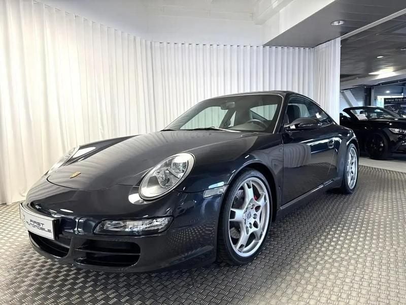 Gris Utilisé 2006 Porsche 911 Carrera S Coupé | 57 900 € (Prix juste) - Image 1/4