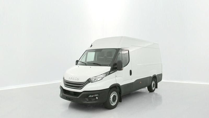 Image 3/4