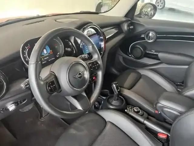 Occasion Mini Cooper Premium 137 ch (100 kW) 2022 Rouge Citadine