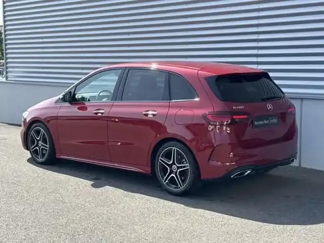 Occasion Mercedes B200 AMG line 163 ch (119 kW) 2024 Rouge Monospace