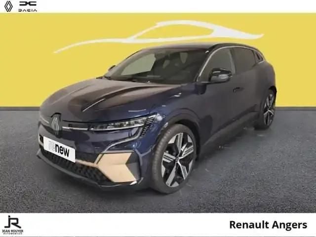 Bleu nocturne / toit noir étoilé Occasion 2023 Renault Megane E-Tech Iconic SUV | 27 990 € - Image 1/4
