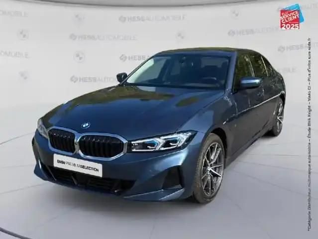 Artic race blau métallisé Utilisé 2025 BMW 330 Shadowline Berline | 54 999 € - Image 1/4