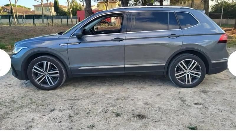 Gris Occasion 2024 VW Tiguan Allspace Exclusive SUV | 42 500 € (Prix juste) - Image 1/4