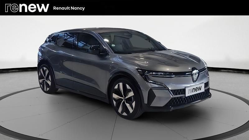 Gris Utilisé 2023 Renault Mégane Techno Berline | 22 980 € (Super prix) - Image 1/4