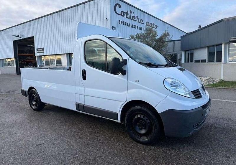 Occasion Renault Trafic 91 ch (66 kW) 2009 Monospace