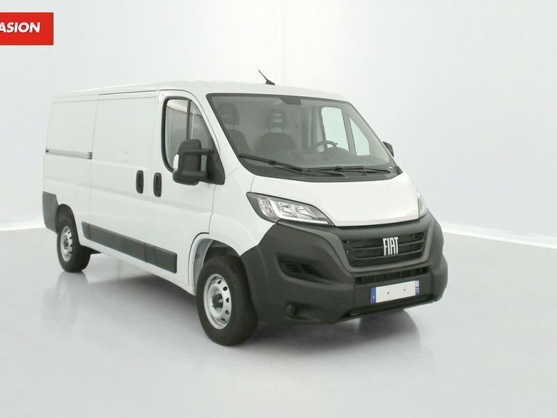 Blanc Utilisé 2023 Fiat Ducato Van | 33 480 € (Prix cher) - Image 1/4