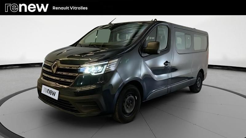 Gris Occasion 2022 Renault Trafic Zen Monospace | 26 999 € (Prix assez cher) - Image 1/4
