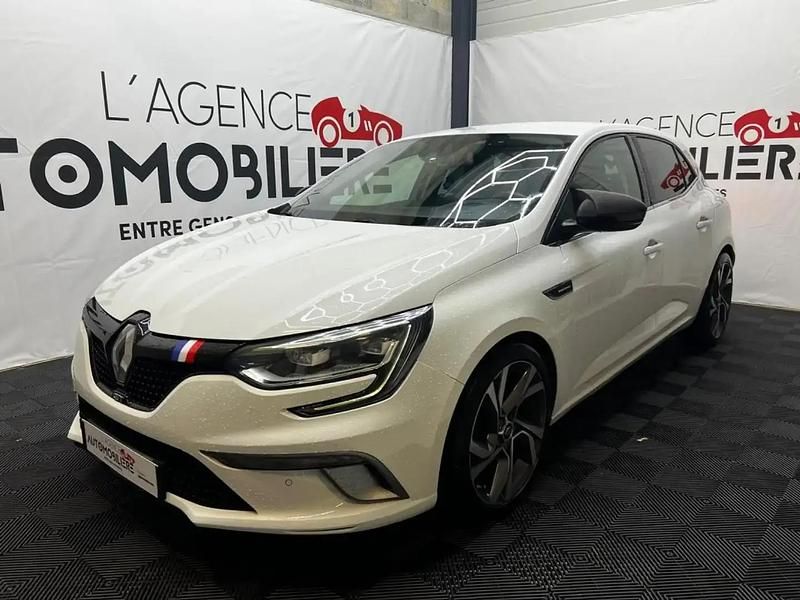 Blanc Occasion 2016 Renault Mégane IV GT Berline | 13 990 € (Prix juste) - Image 1/4