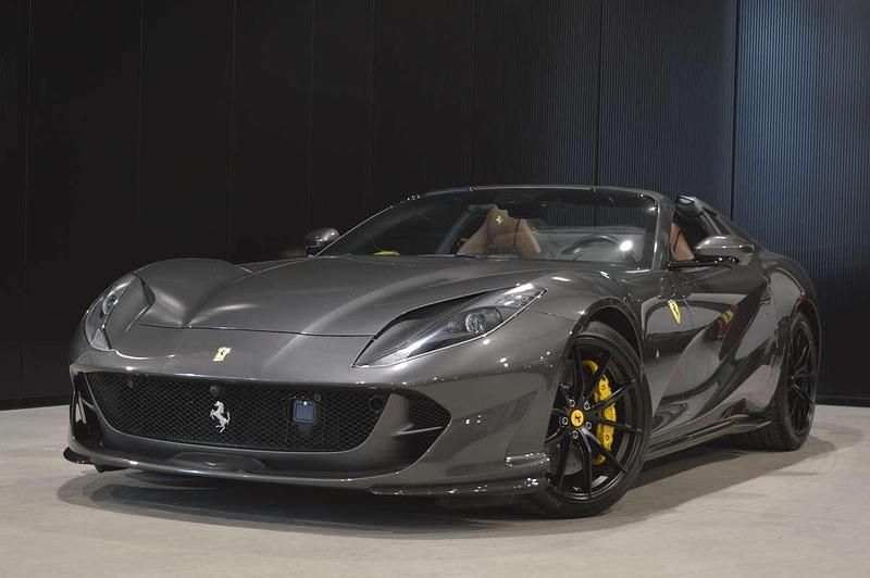 Occasion Ferrari 812 795 ch (584 kW) 2020 Gris Cabriolet