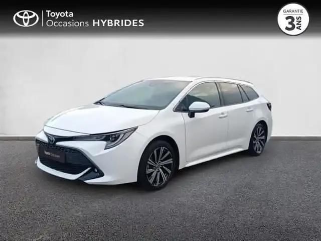 Blanc pur Utilisé 2022 Toyota Corolla Design Break | 26 990 € (Prix juste) - Image 1/4