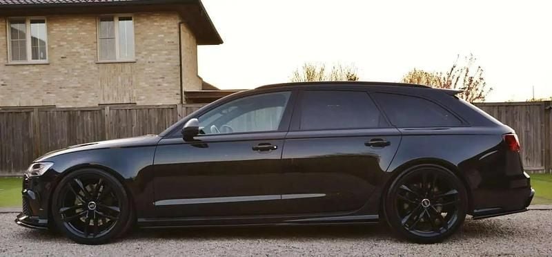 Noir Utilisé 2016 Audi RS6 Exclusive Break | 57 950 € (Bon prix) - Image 1/4