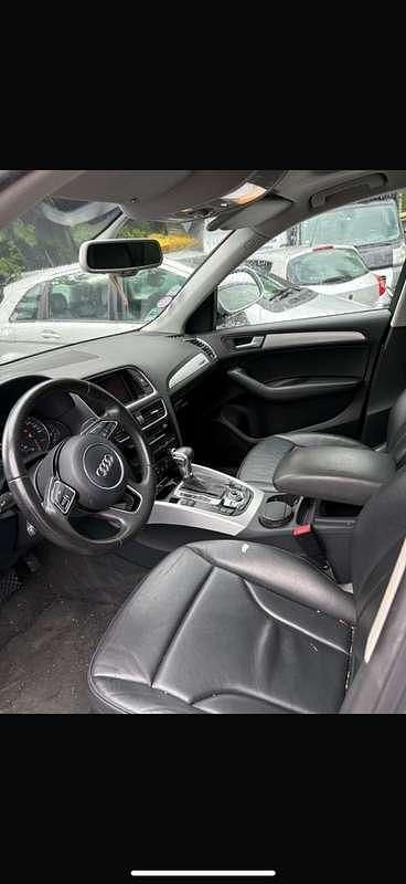 Image 4/4