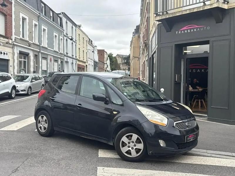 Bleu Utilisé 2010 Kia Venga Active Citadine | 3 990 € - Image 1/4