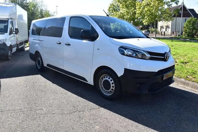 Blanc Occasion 2021 Toyota Proace Van | 19 990 € (Prix juste) - Image 1/4