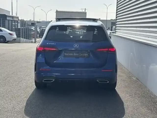 Occasion Mercedes B200 AMG line 150 ch (110 kW) 2024 Bleu Monospace
