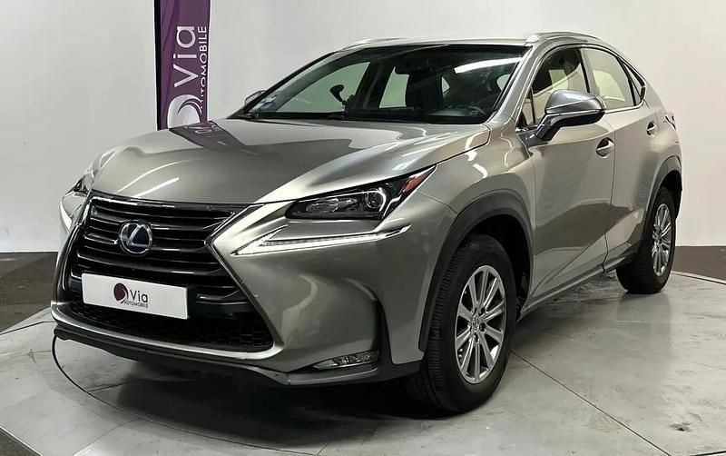Gris Occasion 2015 Lexus NX300h SUV | 20 999 € (Prix assez cher) - Image 1/4