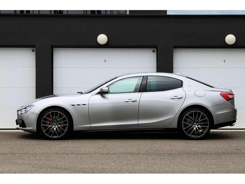 Occasion Maserati Ghibli 275 ch (202 kW) 2015 Gris Coupé