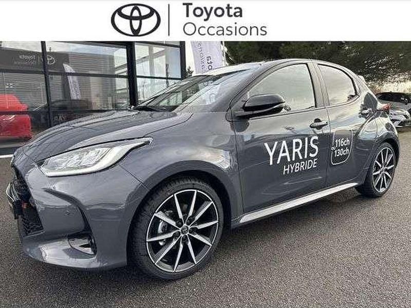 Occasion 2025 Toyota Yaris Hybrid Sport Berline | 26 890 € (Prix juste) - Image 1/1