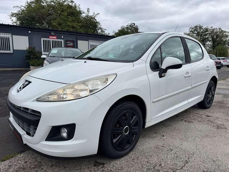 Occasion Peugeot 207 Active 92 ch (67 kW) 2011 Blanc Berline