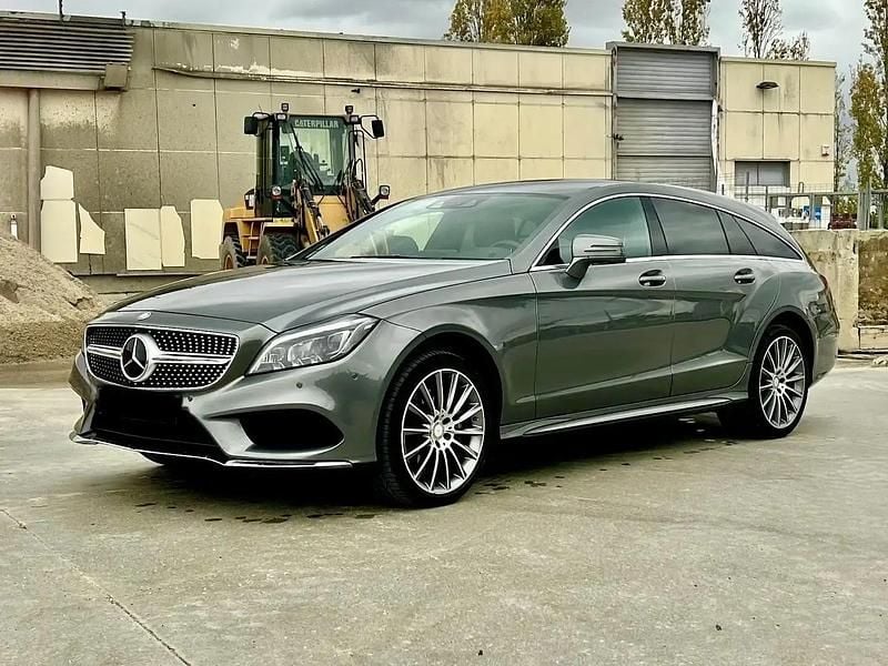 Gris Utilisé 2017 Mercedes CLS350 Sportline Break | 38 900 € - Image 1/4