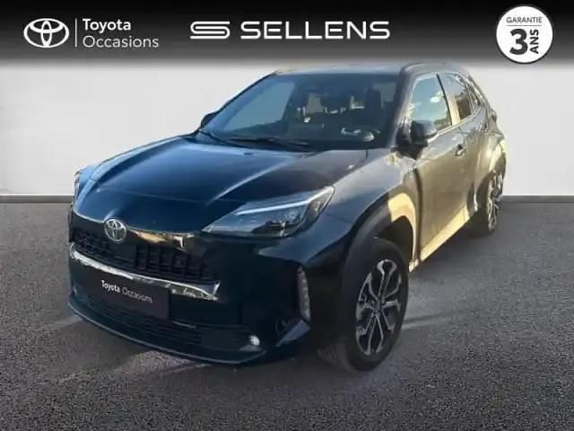 Noir intense (m) Occasion 2024 Toyota Yaris Cross Design SUV | 25 480 € (Prix juste) - Image 1/4