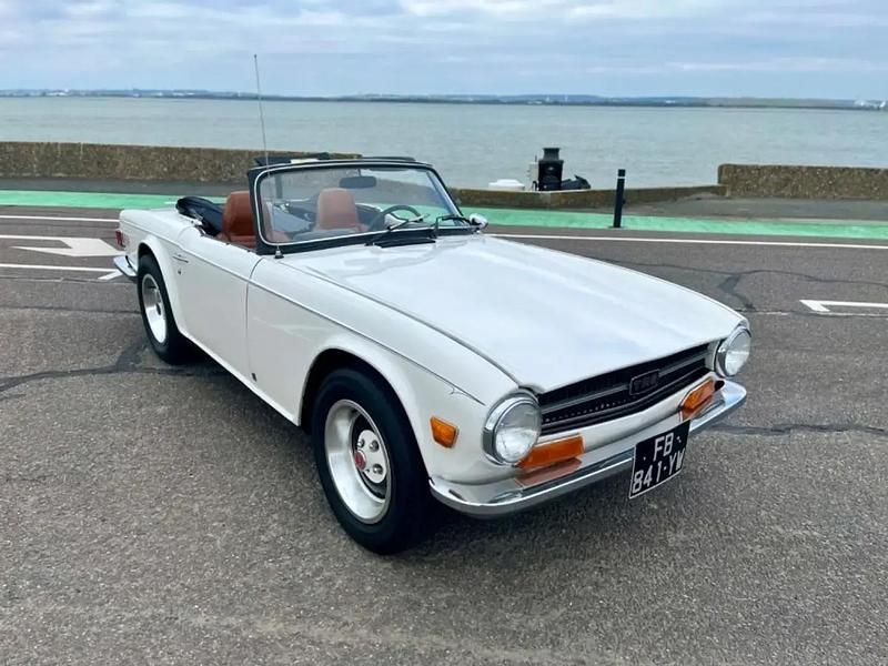 Occasion 1972 Triumph TR6 Cabriolet | 24 900 € - Image 1/4