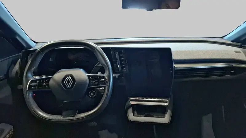 Image 3/4