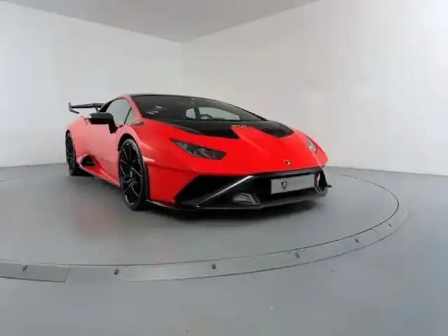 Blanc Occasion 2022 Lamborghini Huracán Coupé | 329 000 € (Bon prix) - Image 1/4